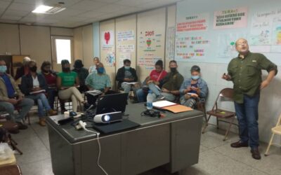 CAC Libertador imparte taller de oratoria