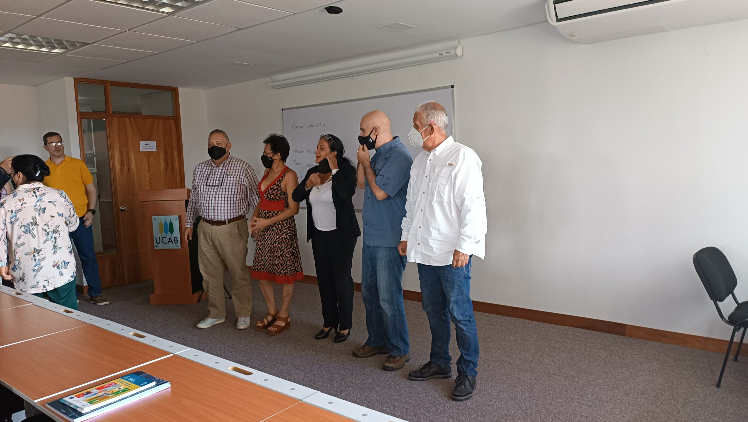 Segundo Encuentro de Líderes Sociales y Comunitarios por Venezuela Miranda - Creemos Alianza Ciudadana – Centro de Estudios Políticos y de Gobierno UCAB